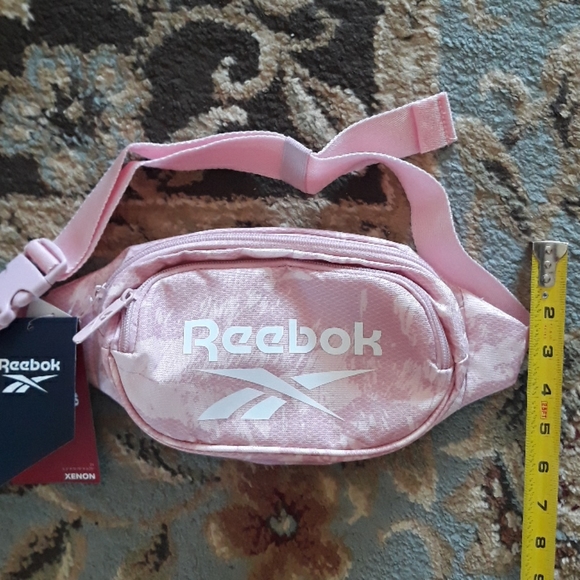3x*Host Pick*Reebok Xenon fanny pack - Picture 11 of 12